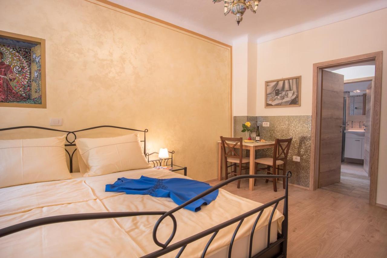 Vila Radolca Apartments & Rooms Radovljica Bagian luar foto