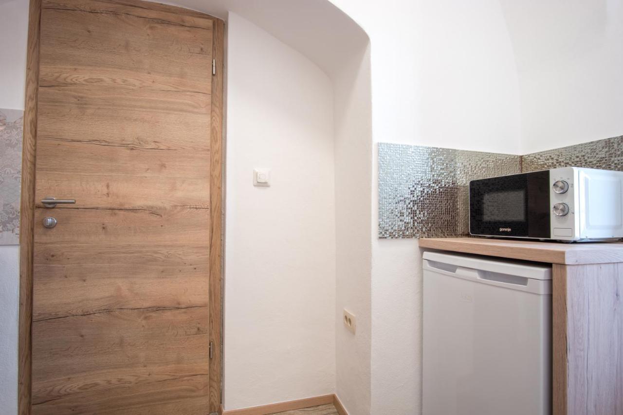 Vila Radolca Apartments & Rooms Radovljica Bagian luar foto