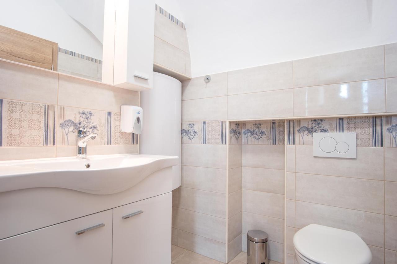 Vila Radolca Apartments & Rooms Radovljica Bagian luar foto